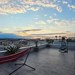 Sunset Penthouse With Spectacular View And Jacuzzi Apartman