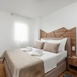 Apartamento Sunset Penthouse With Spectacular View And Jacuzzi Zadar