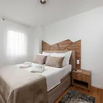 Daire Sunset Penthouse With Spectacular View And Jacuzzi *