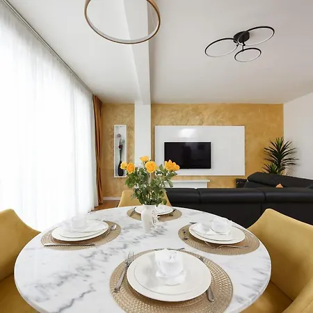 Sunset Penthouse With Spectacular View And Jacuzzi