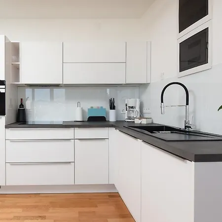 Sunset Penthouse With Spectacular View And Jacuzzi * 자다르