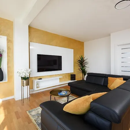 Sunset Penthouse With Spectacular View And Jacuzzi 아파트