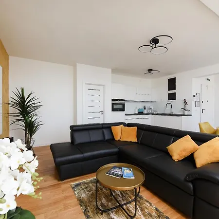 Sunset Penthouse With Spectacular View And Jacuzzi * 자다르