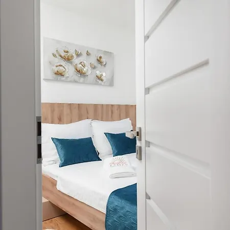 Sunset Penthouse With Spectacular View And Jacuzzi * 자다르