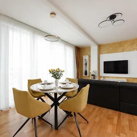 Sunset Penthouse With Spectacular View And Jacuzzi شقة *