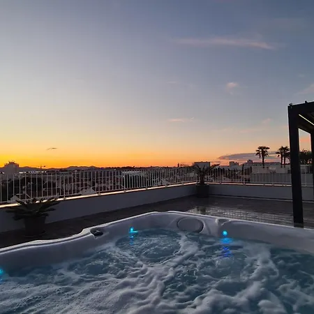 Sunset Penthouse With Spectacular View And Jacuzzi * Ζαντάρ