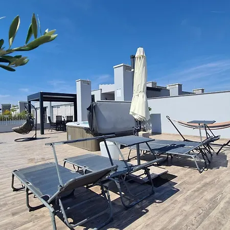 Sunset Penthouse With Spectacular View And Jacuzzi Διαμέρισμα