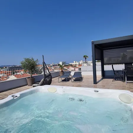 Sunset Penthouse With Spectacular View And Jacuzzi 아파트 자다르