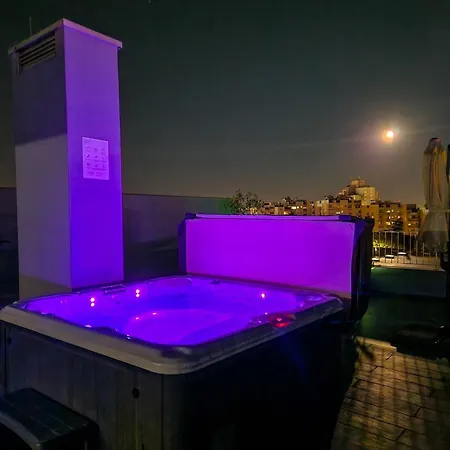 아파트 Sunset Penthouse With Spectacular View And Jacuzzi 자다르
