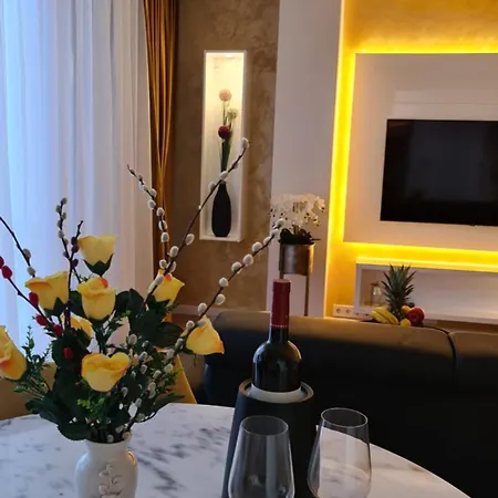 아파트 Sunset Penthouse With Spectacular View And Jacuzzi 자다르