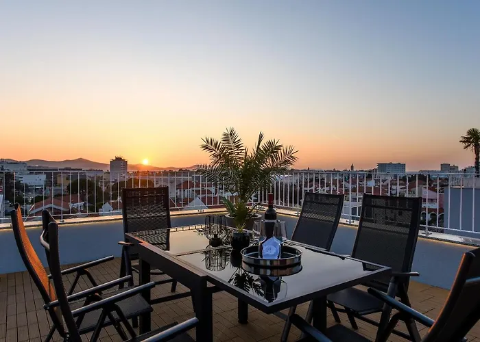 Sunset Penthouse With Spectacular View And Jacuzzi Apartmán *