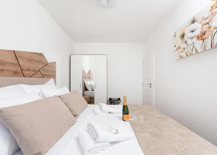 Sunset Penthouse With Spectacular View And Jacuzzi *