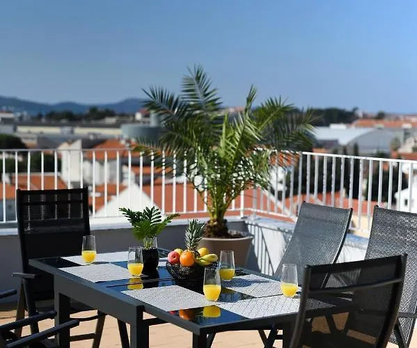 Sunset Penthouse With Spectacular View And Jacuzzi * Zadar