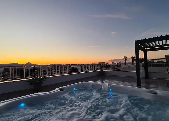 Sunset Penthouse With Spectacular View And Jacuzzi * Zadar