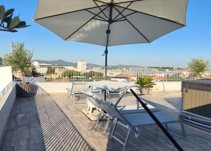 Apartment Sunset Penthouse With Spectacular View And Jacuzzi Zadar